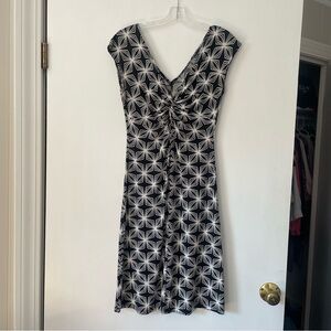 Elizabeth Scott dress